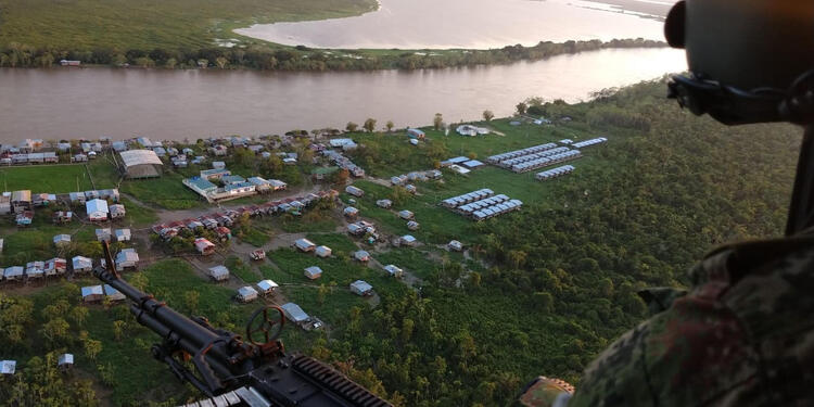 Referencia sobrevuelo en Chocó.