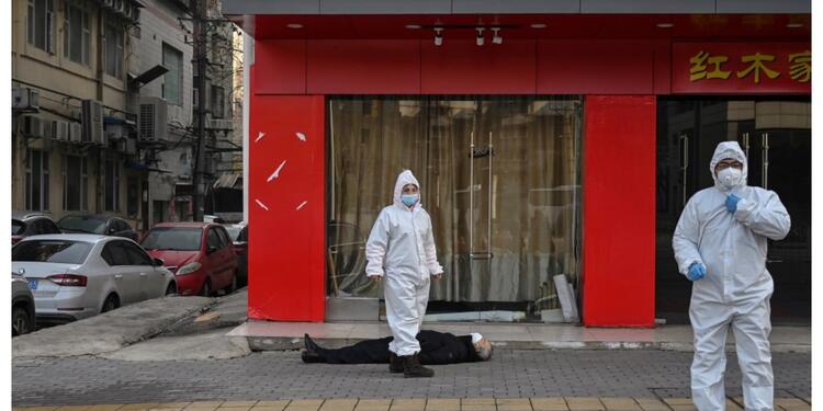 Hombre muerto en Wuhan