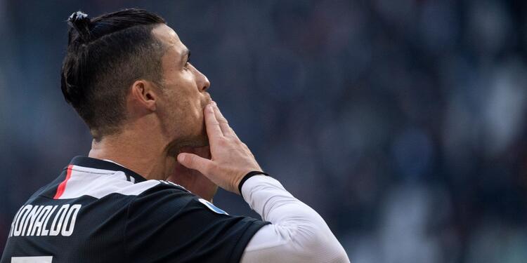 Cristiano Ronaldo Cristiano Ronaldo