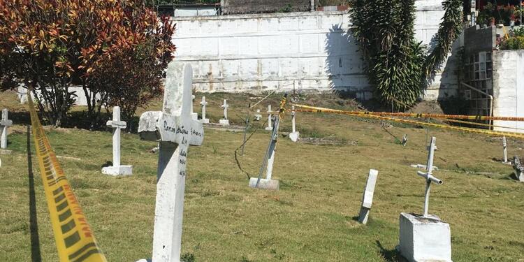 Han sido los mismos campesinos y agricultores de Dabeiba quienes han ayudado con las excavaciones en el cementerio Las Mercedes.