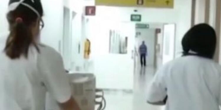 Médicos y Enfermeras