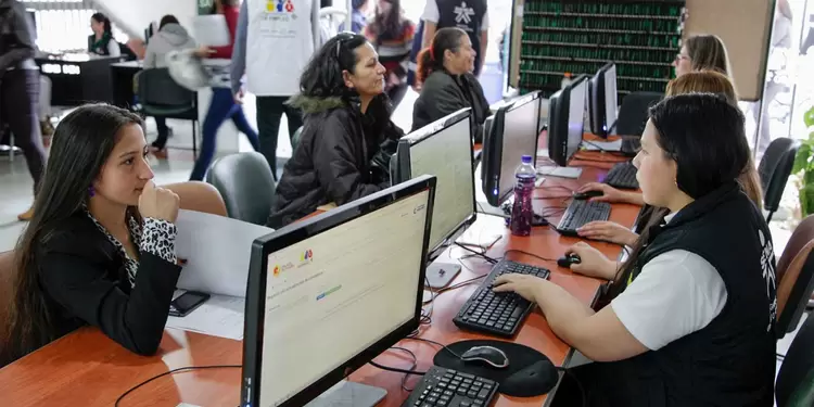 Este proceso donde se generarán más de 9 mil vacantes en todo el territorio nacional se denomina "El Sena es Mujer"