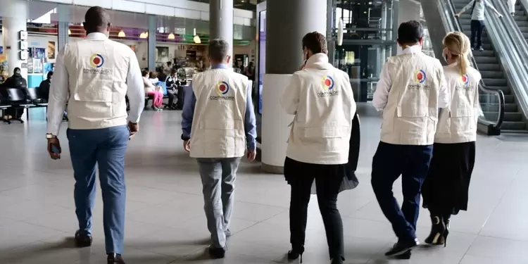Contraloría pone la lupa sobre controles sanitarios en aeropuertos