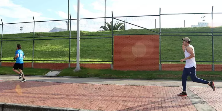 Cuarentena en Bogotá / Deporte en cuarentena / Coronavirus en Colombia