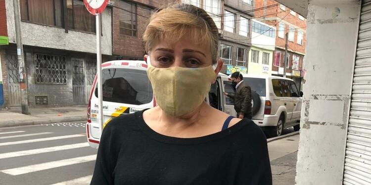 Celadora retenida en conjunto residencial de Bogotá