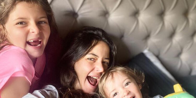Maleja Restrepo e hijas