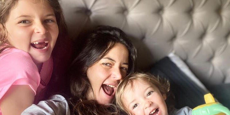 Maleja Restrepo e hijas