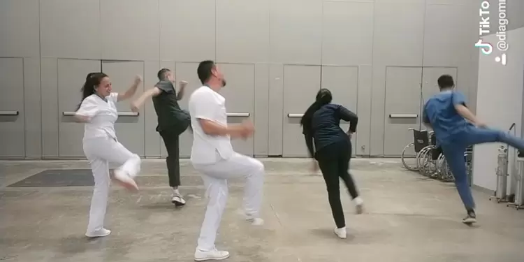 Despiden a médicos por video en Tik Tok Despiden a médicos por video en Tik Tok