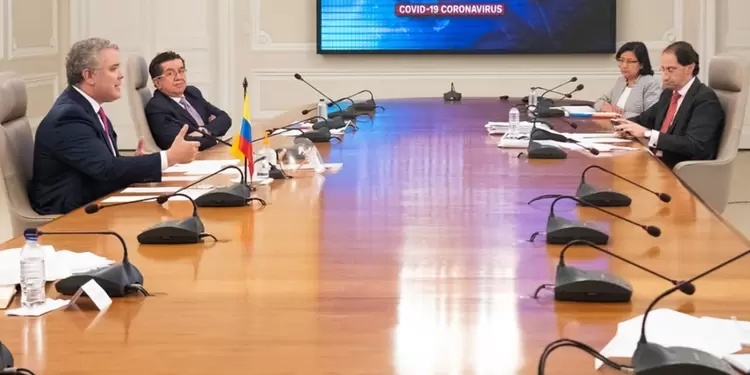 Ivan Duque y José Manuel Restrepo, ministro de Comercio