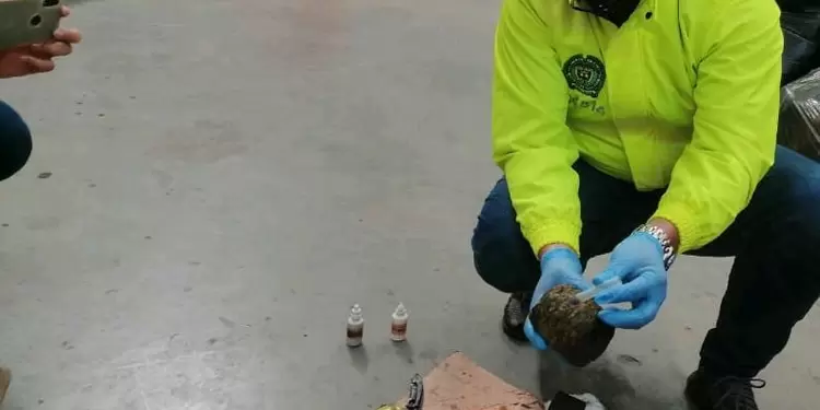 Autoridades lograron incautar marihuana que pretendían transportar en latas de lechona