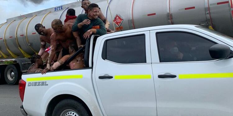 Camión accidentado con gasolina explotó Magdalena