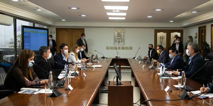 Reunión del presidente Iván Duque con el alcalde de Medellín y el gobernador encargado de Antioquia