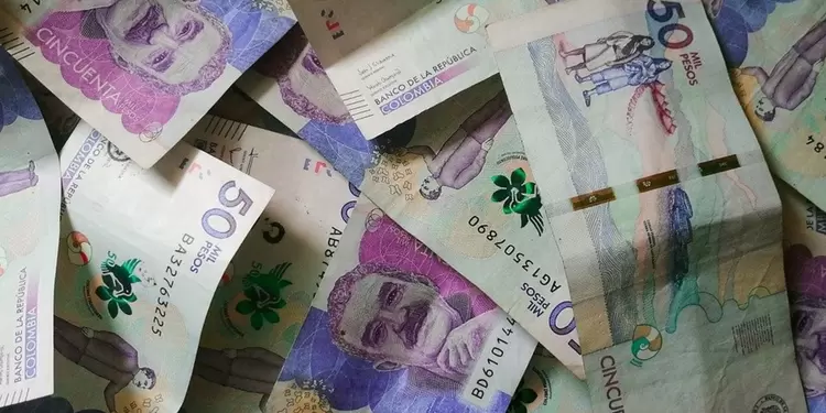 Billetes colombianos - dinero