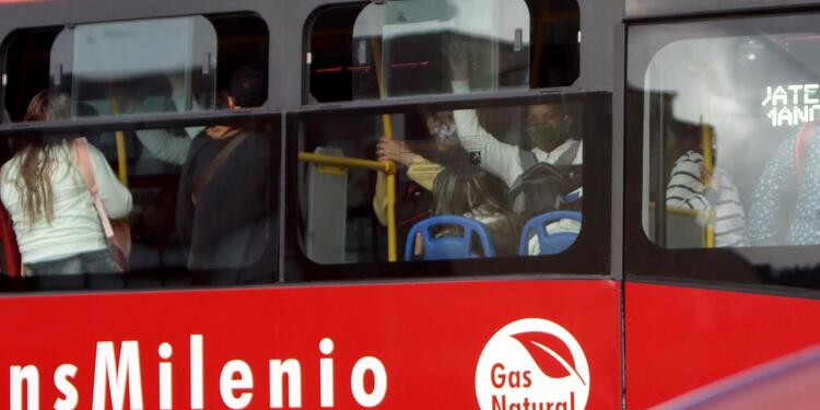 Nueva normalidad en Transmilenio / Transporte público en tiempos de coronavirus