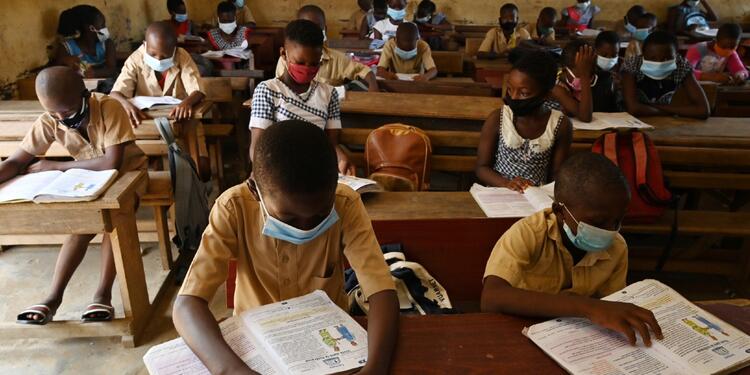 Regreso de niños a clases en medio de pandemia