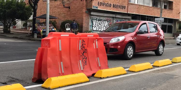 Separadores viales de los nuevos corredores para bicicletas