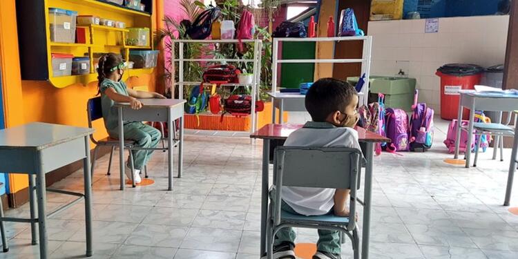 Reapertura de colegios en Cali Reapertura de colegios en Cali