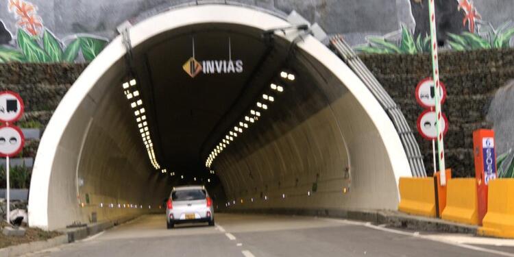 PRIMER CONDUCTOR TÚNEL