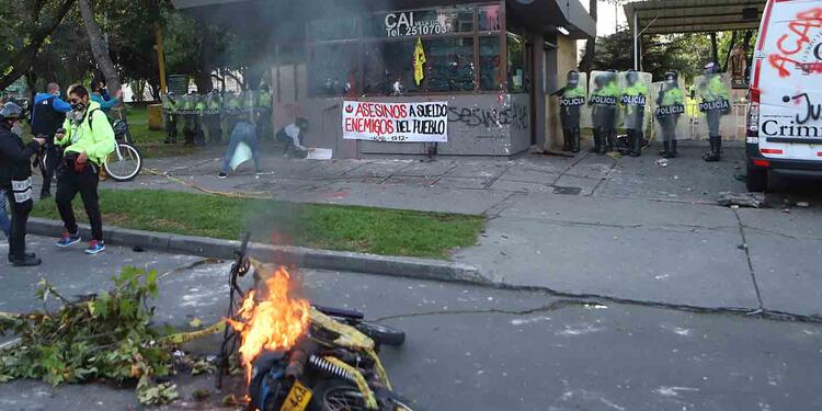 Protestas en Villa Luz por la muerte de Javier Ordóñez