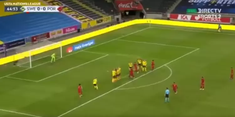 Gol 100 Cristiano con Portugal