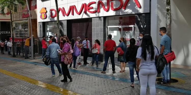 Valencia enfatizó que el compromiso para superar la pandemia desde el primer día de reapertura económica, también es de la ciudadanía