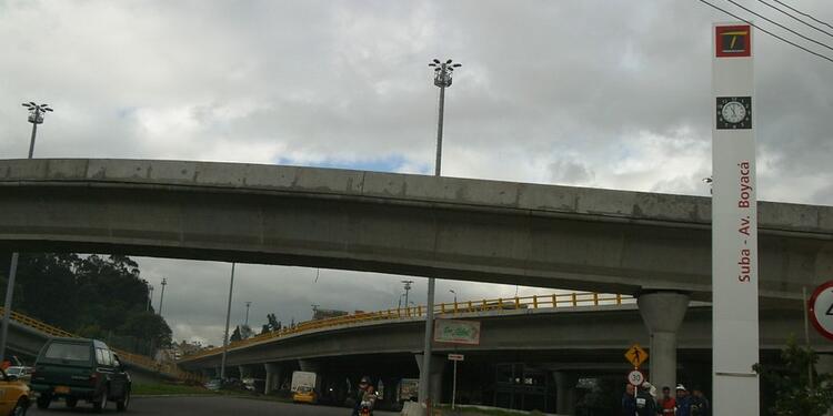 Puente de Avenida Suba, en Bogotá