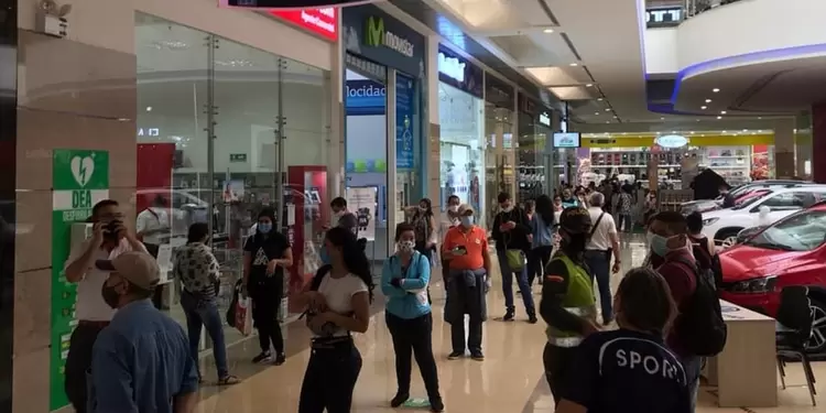 En octubre, un 24% de los comerciantes del país lograron incrementar su volumen de ventas y el 46% reportó disminución