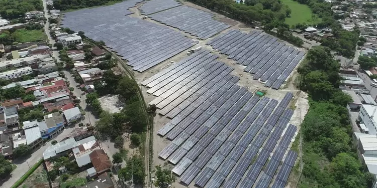 Granja solar en el Tolima