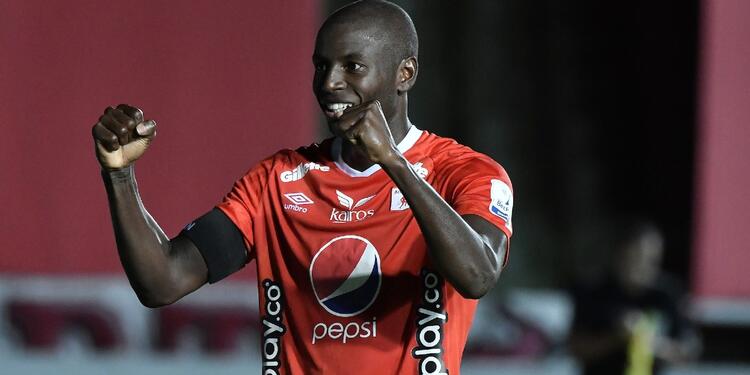 Adrián Ramos