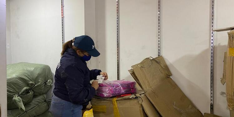 Dian aprehende mercancía de contrabando en el sector de San Victorino en Bogotá