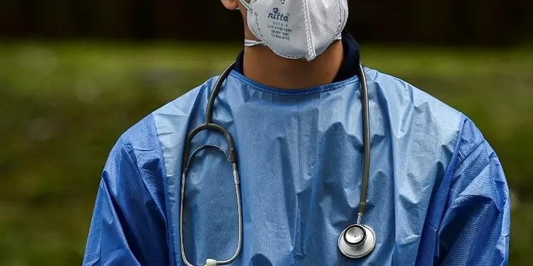 Referencial sobre personal médico que atienden la pandemia en Colombia.