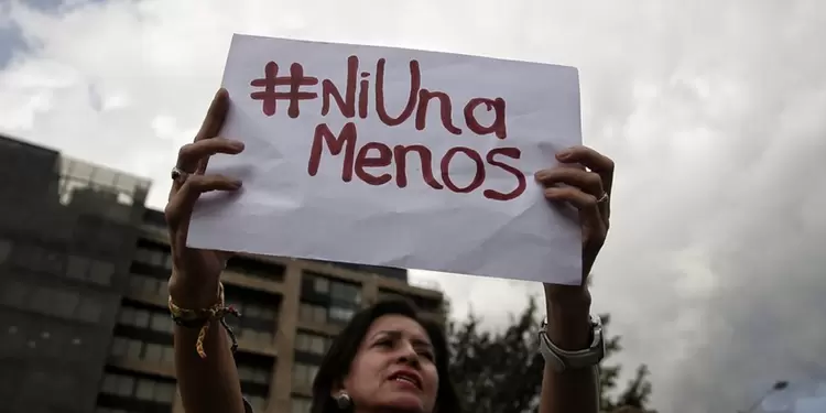 Protesta contra feminicidios en Bogotá
