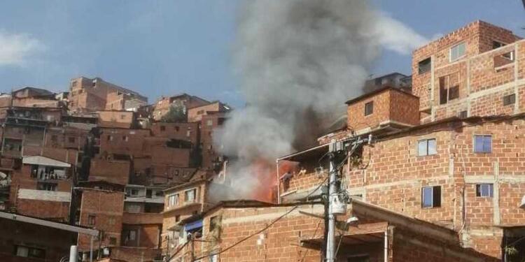 Incendio en la Comuna 13 de Medellín.