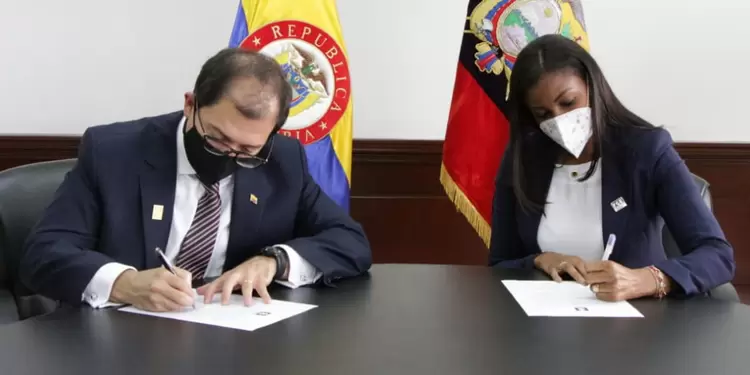 Fiscales de Colombia y Ecuador Uriel ELN