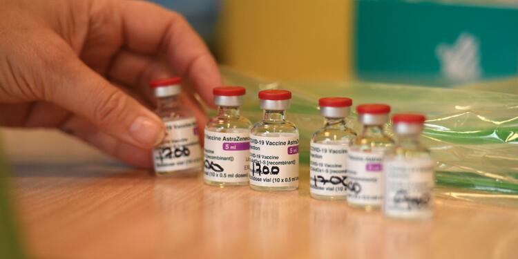Vacunas de AstraZeneca - AFP
