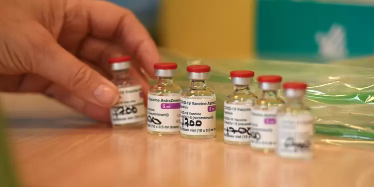 Vacunas de AstraZeneca - AFP