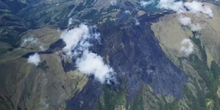 Controlan incendio forestal en el páramo de Santurbán