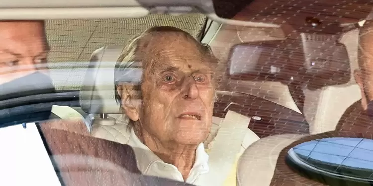 Príncipe Felipe, esposo de la Reina Isabel, cumple 100 años en junio.