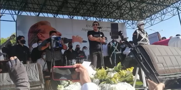Silvestre Dangond no pudo contener las lagrimas