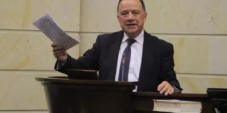 Senador Eduardo Enríquez Maya