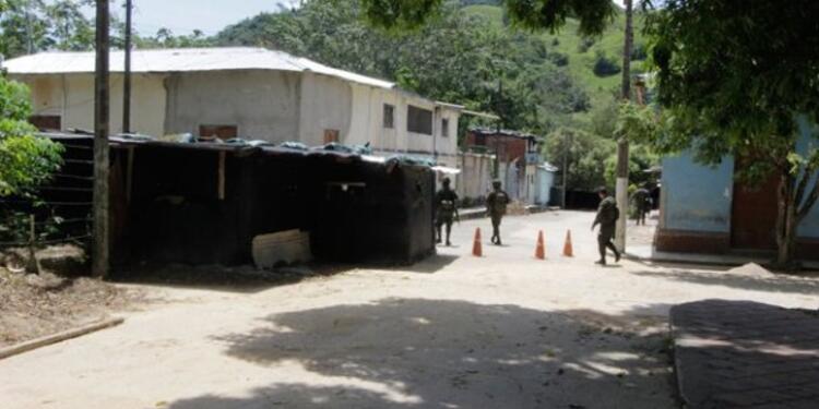 Hostigamiento a puesto de policía en Tibú
