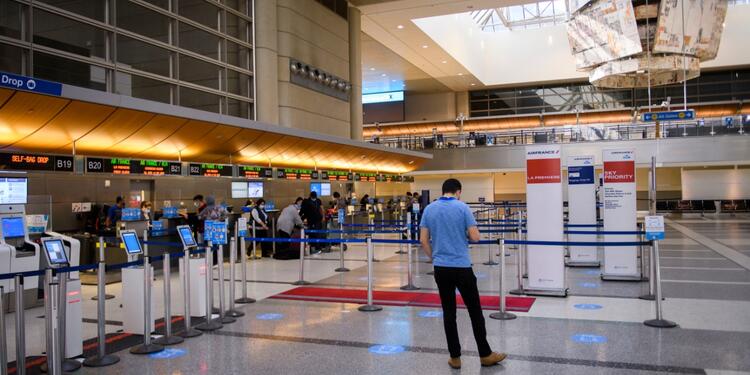 Aeropuerto Internacional de Los Ángeles, EE.UU.