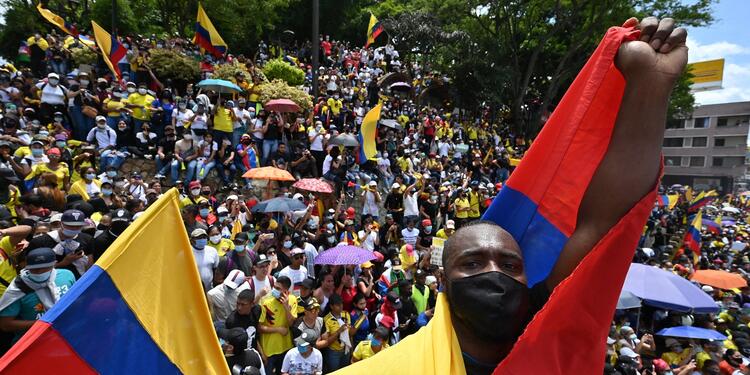 Protestas en Cali en medio del paro nacional.