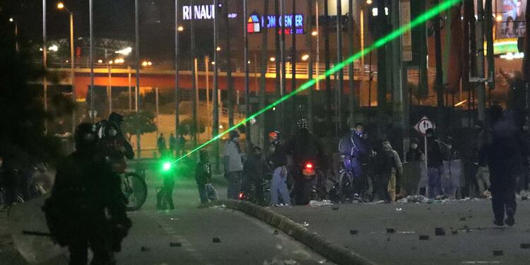 ENFRENTAMIENTOS ENTRE MANIFESTANTES Y POLICIA DEL ESMAD EN SOACHA