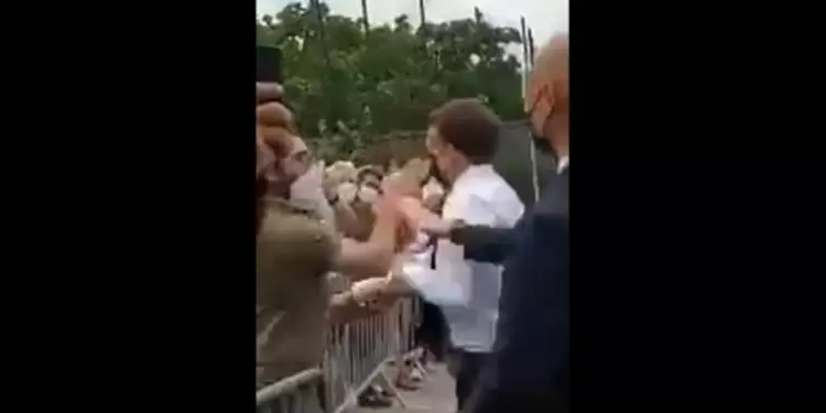 Emmanuel Macron Bofetada