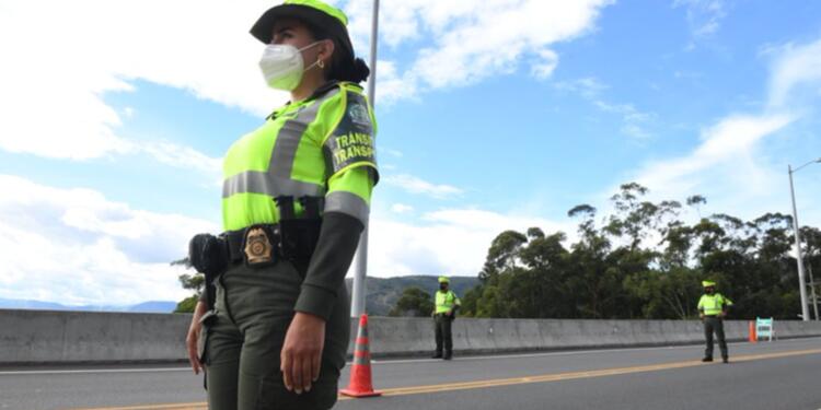 Referencia Policía de Carreteras en Medellín.