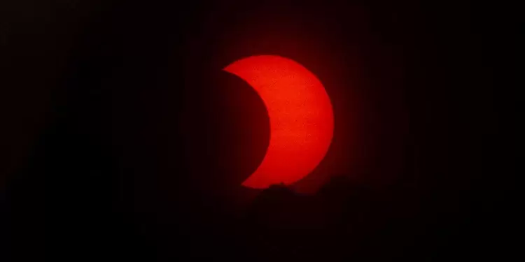 Eclipse anillo de fuego