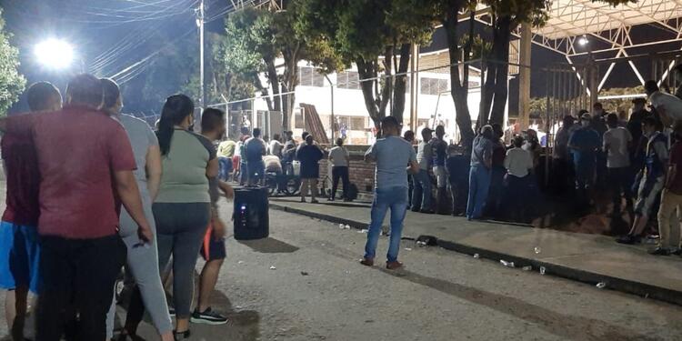 Habitantes de Sardinata molestos por los bloqueos