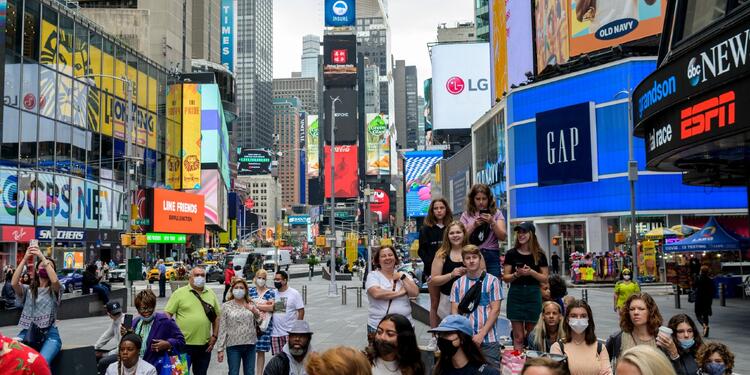 Nueva York levanta restricciones por covid-19