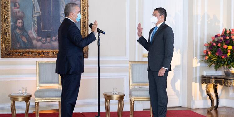 El presidente, Iván Duque, posesionó a Tito Crissien como nuevo ministro de Ciencia y Tecnología.